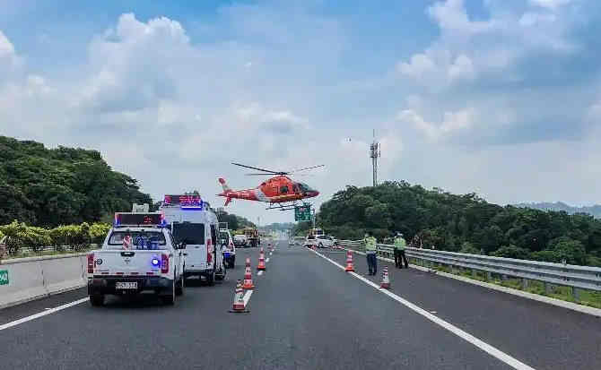 美姑高速公路汽车救援案例